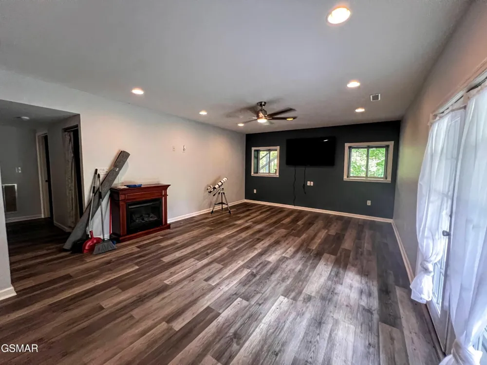 2531 Highland Park Drive Pigeon Forge, TN 37863