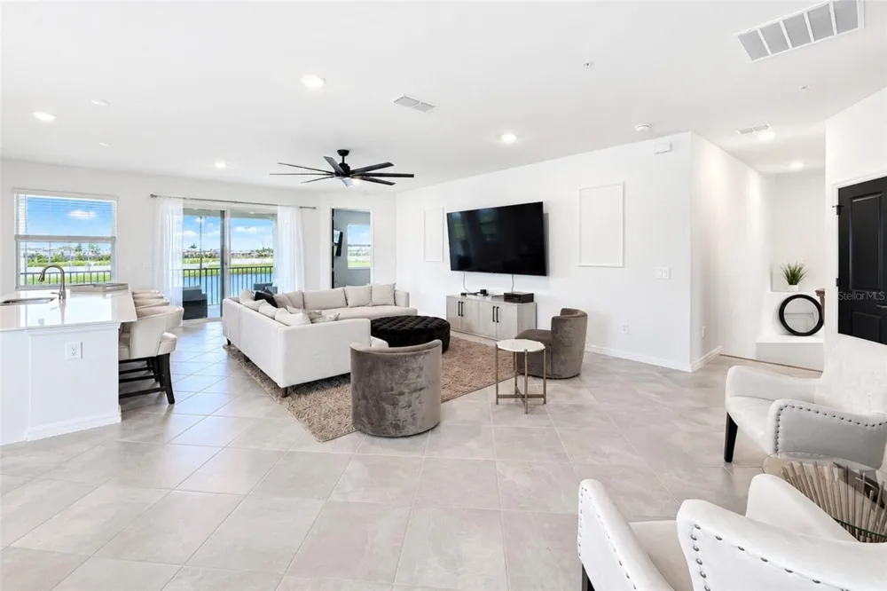 12660 RADIANCE COURT #201 Venice, FL 34293