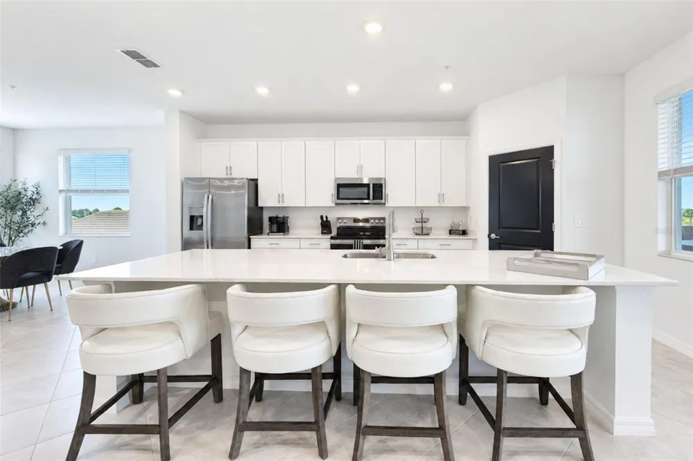 12660 RADIANCE COURT #201 Venice, FL 34293