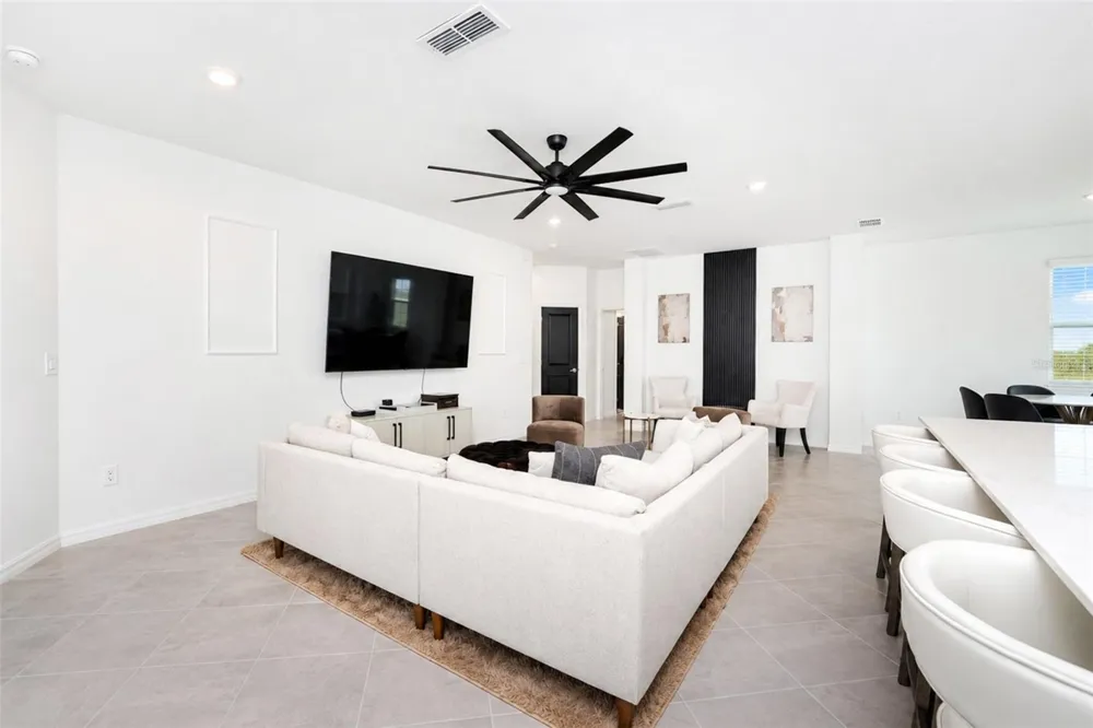 12660 RADIANCE COURT #201 Venice, FL 34293