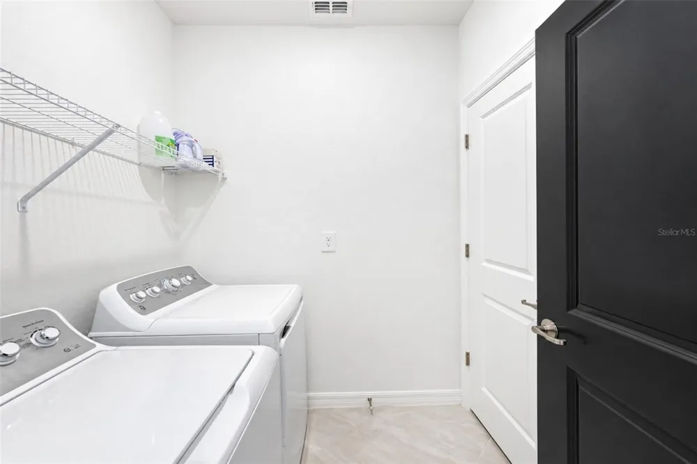 12660 RADIANCE COURT #201 Venice, FL 34293