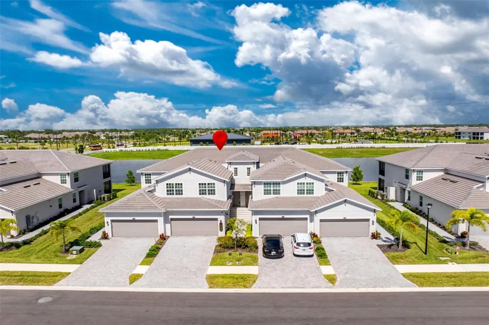 12660 RADIANCE COURT #201 Venice, FL 34293