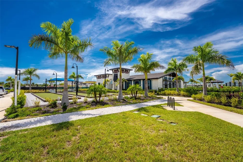 12660 RADIANCE COURT #201 Venice, FL 34293