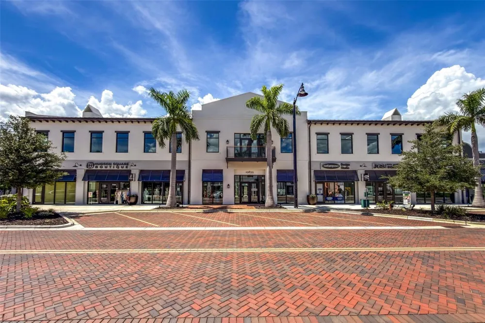 12660 RADIANCE COURT #201 Venice, FL 34293