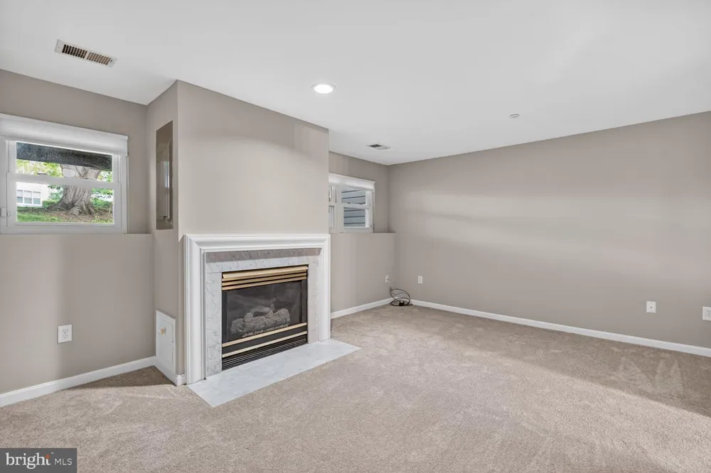 2621 TELLURIDE PLACE Silver Spring, MD 20906