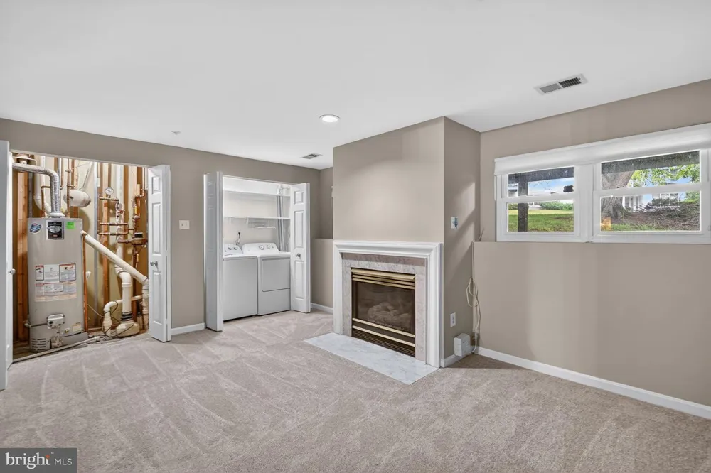 2621 TELLURIDE PLACE Silver Spring, MD 20906