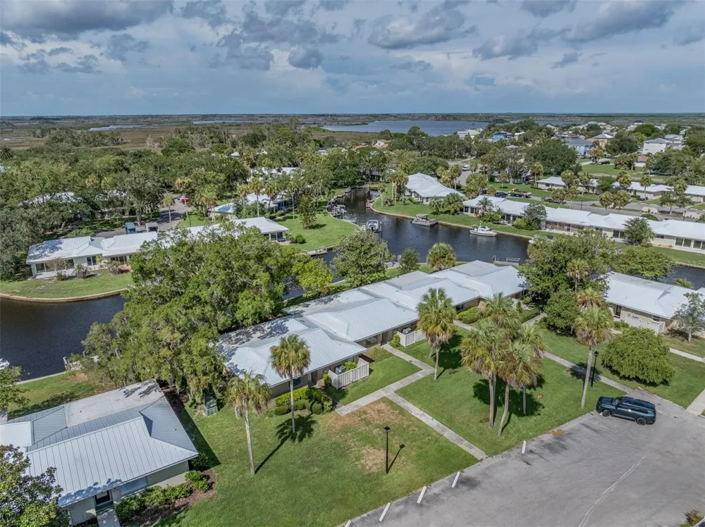 11255 W BAYSHORE #81 Crystal River, FL 34423