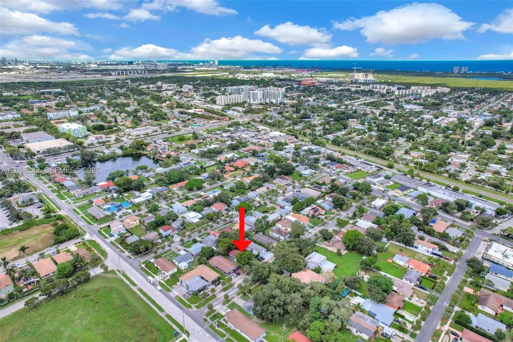 746 SW 4th St #2 Dania Beach, FL 33004