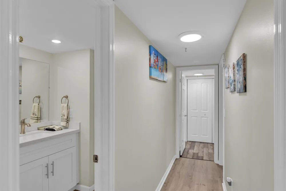 899 Jeffery Street #109 Boca Raton, FL 33487