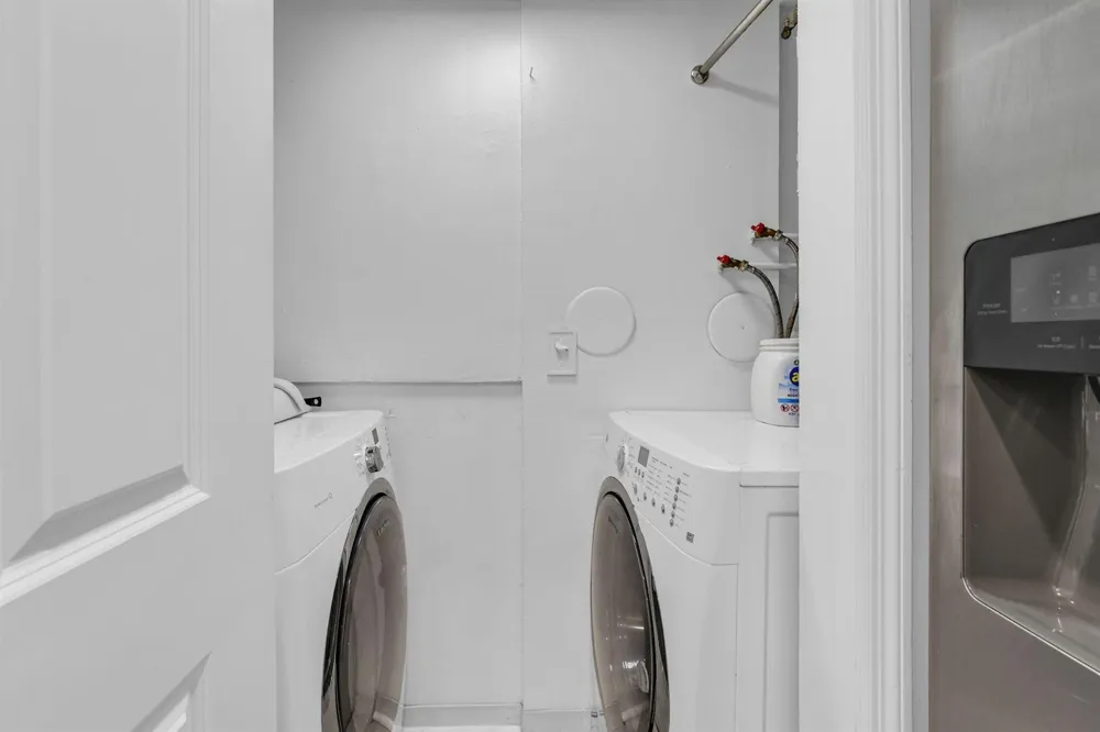 899 Jeffery Street #109 Boca Raton, FL 33487