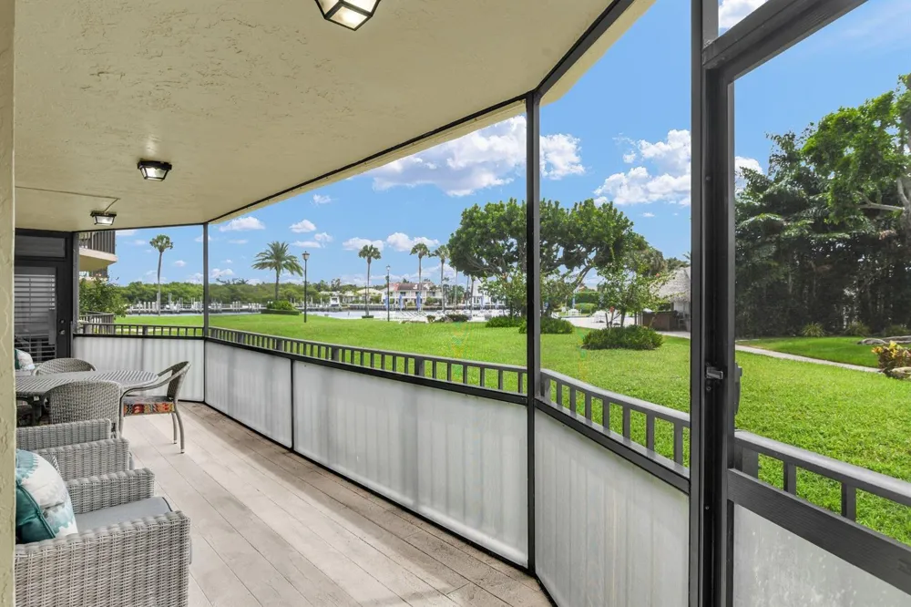 899 Jeffery Street #109 Boca Raton, FL 33487