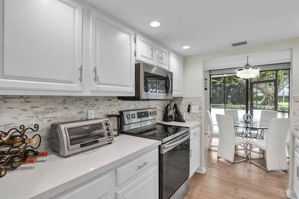 899 Jeffery Street #109 Boca Raton, FL 33487