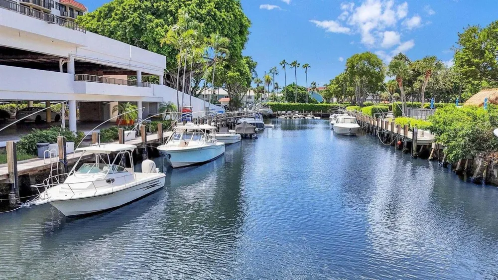 899 Jeffery Street #109 Boca Raton, FL 33487
