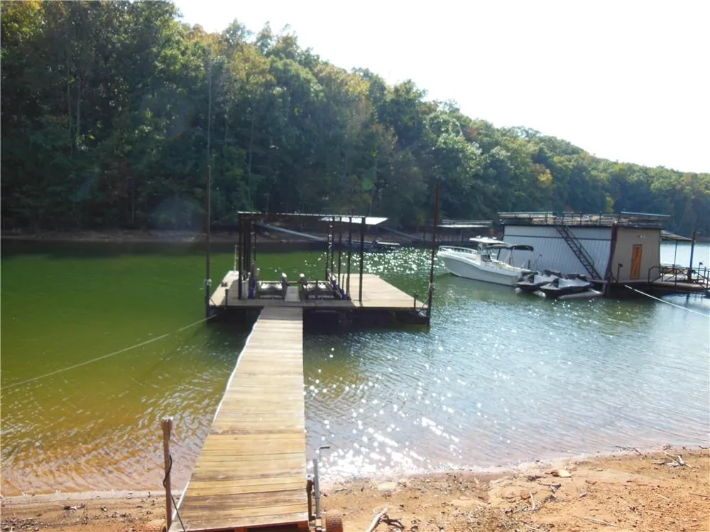2583 Parker Trail Gainesville, GA 30506