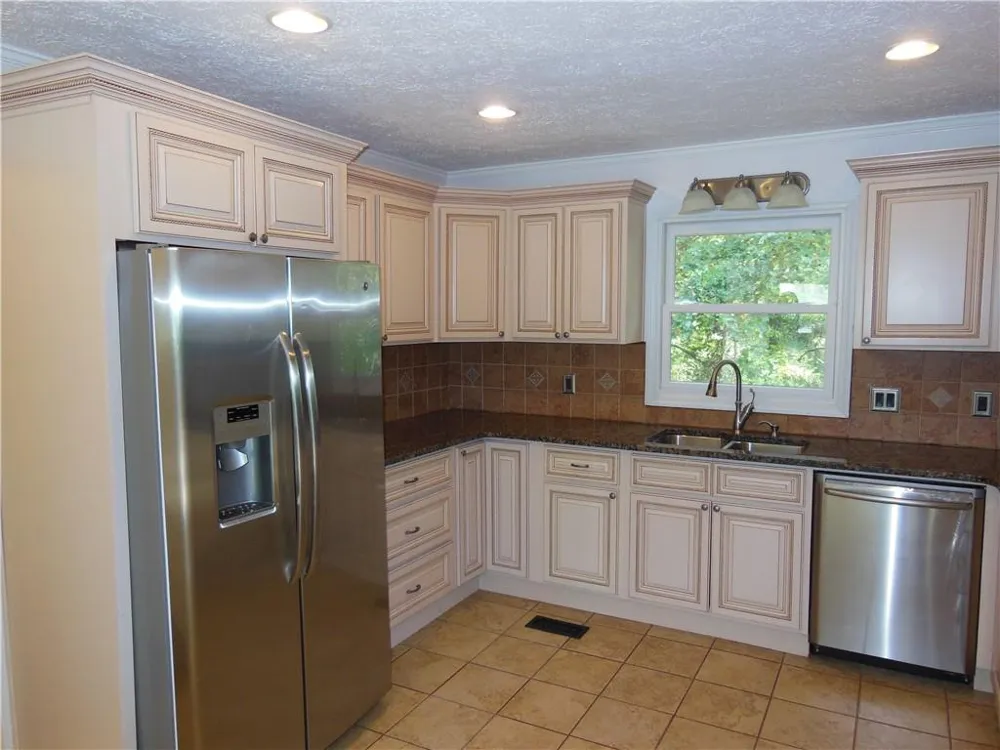 2583 Parker Trail Gainesville, GA 30506