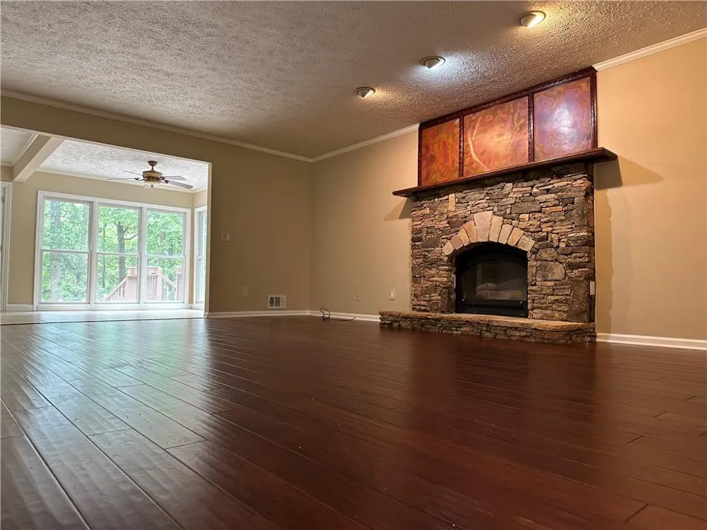 2583 Parker Trail Gainesville, GA 30506