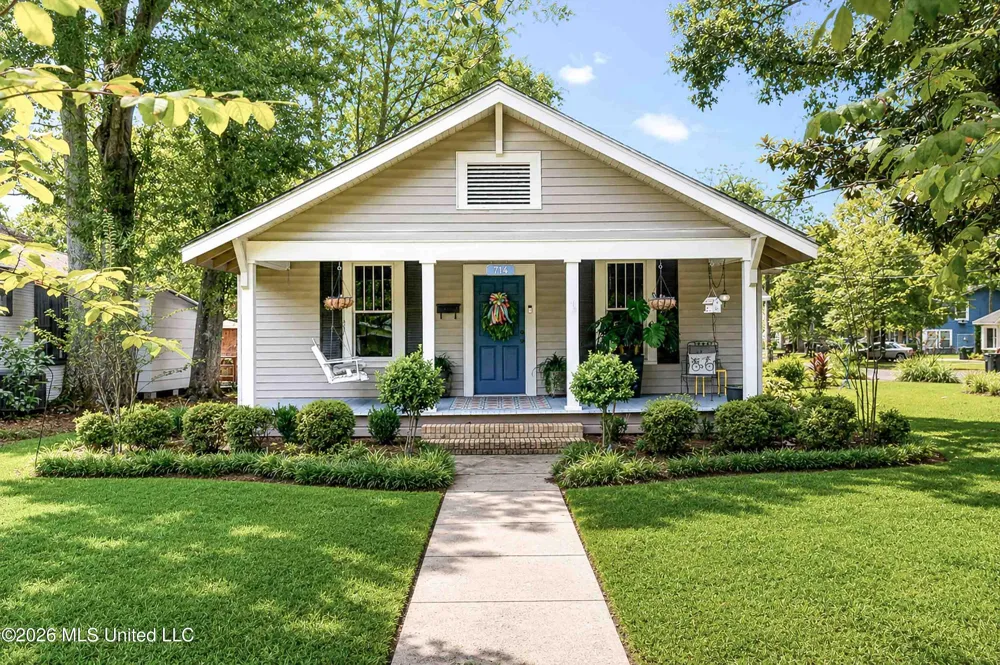 714 Camp Street Hattiesburg, MS 39401