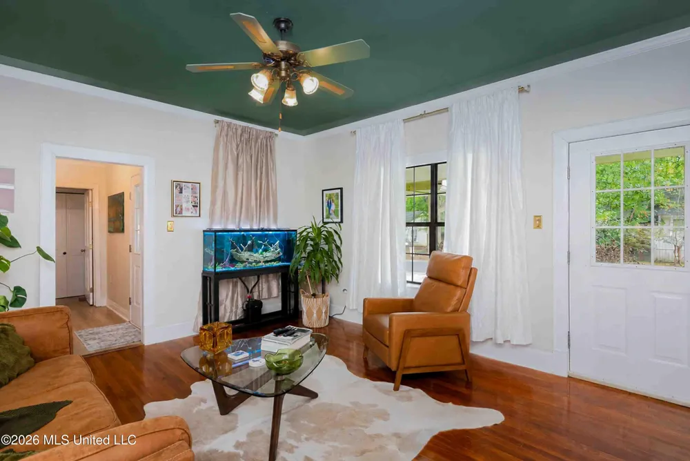 714 Camp Street Hattiesburg, MS 39401