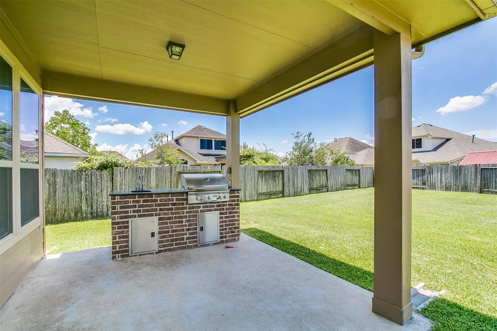 17807 Quiet Loch Lane Houston, TX 77084