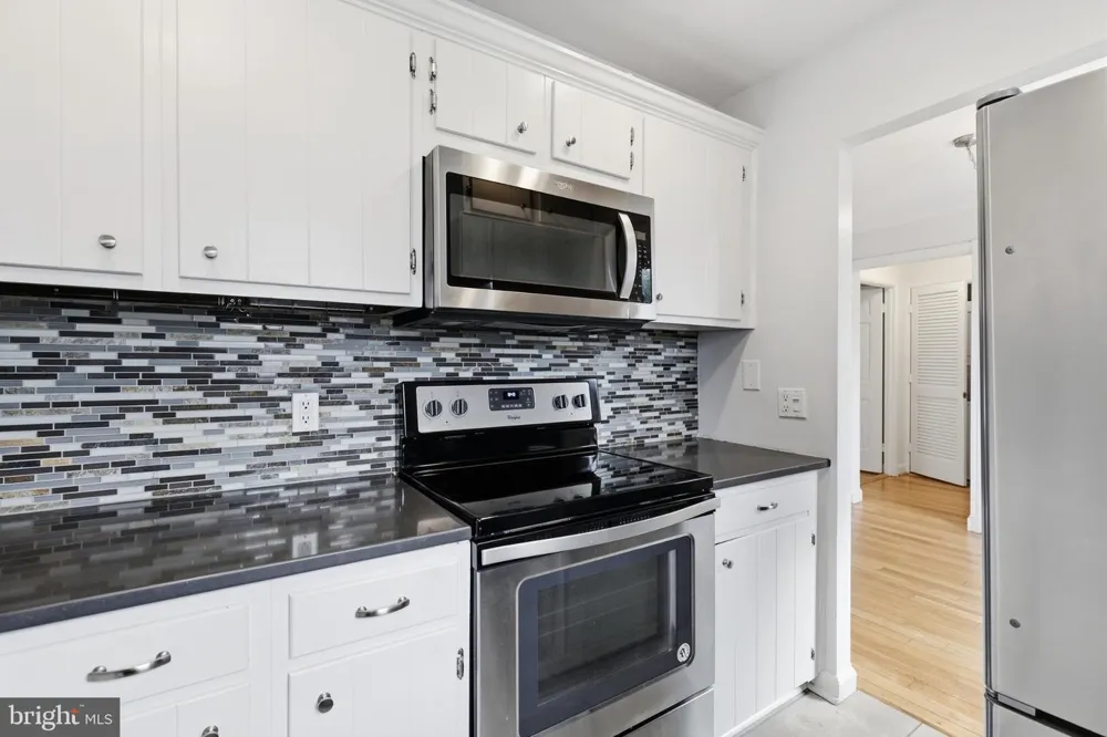 4656 34TH STREET S #B1 Arlington, VA 22206