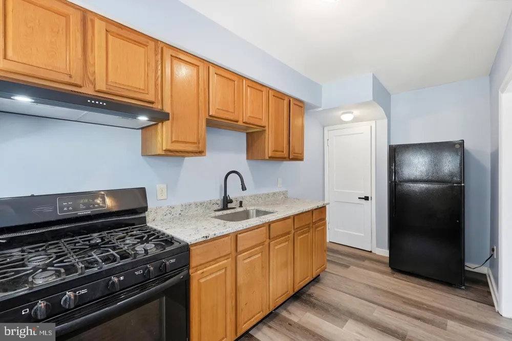 934 ARGONNE DRIVE Baltimore, MD 21218