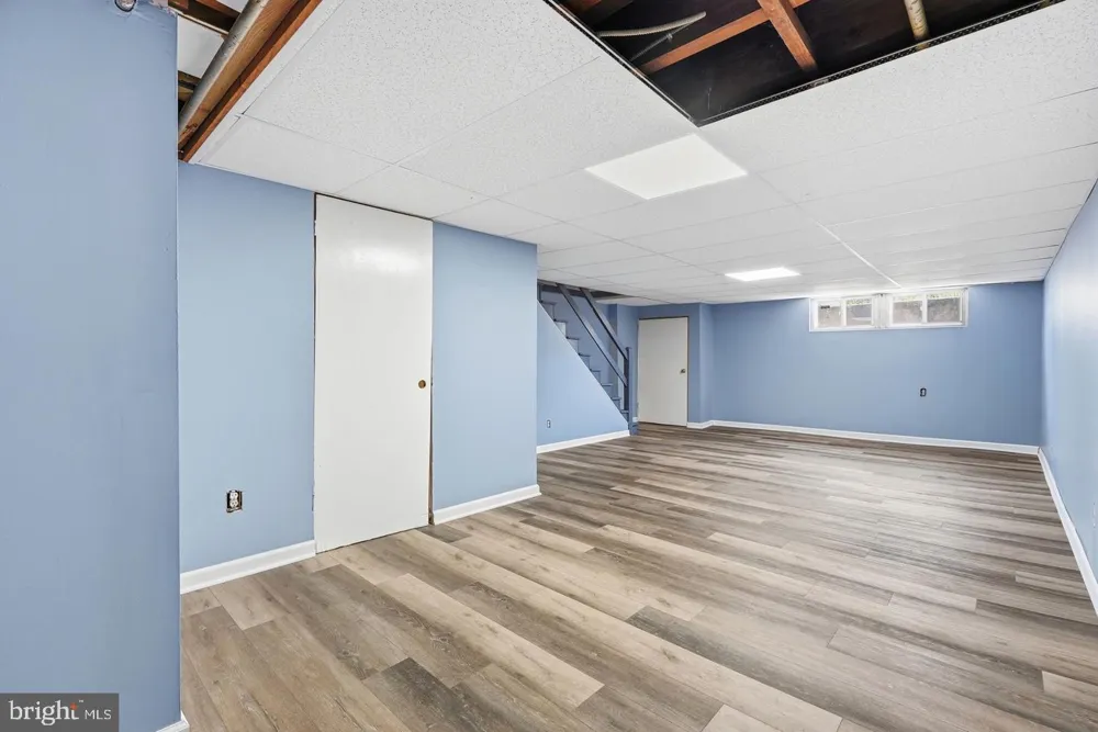 934 ARGONNE DRIVE Baltimore, MD 21218