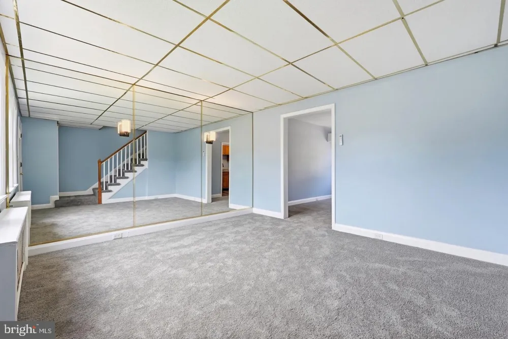 934 ARGONNE DRIVE Baltimore, MD 21218