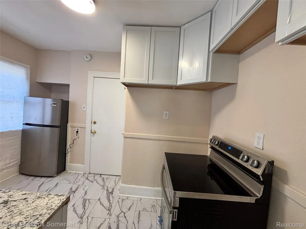 15803 Biltmore Street - Lower Unit Detroit City, MI 48227