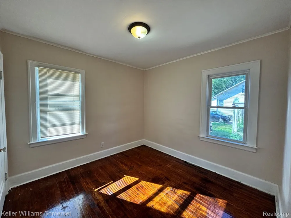 15803 Biltmore Street - Lower Unit Detroit City, MI 48227