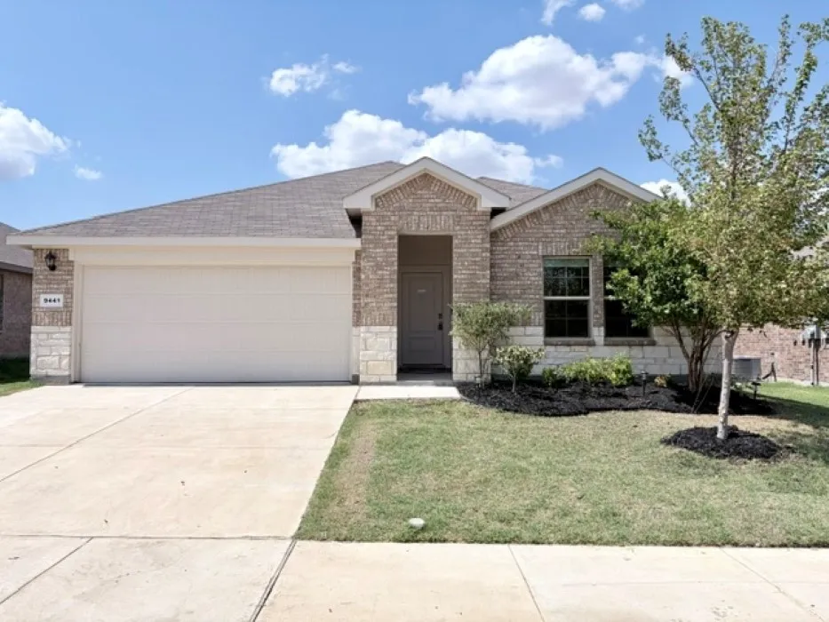 9441 Firedog Drive Fort Worth, TX 76131