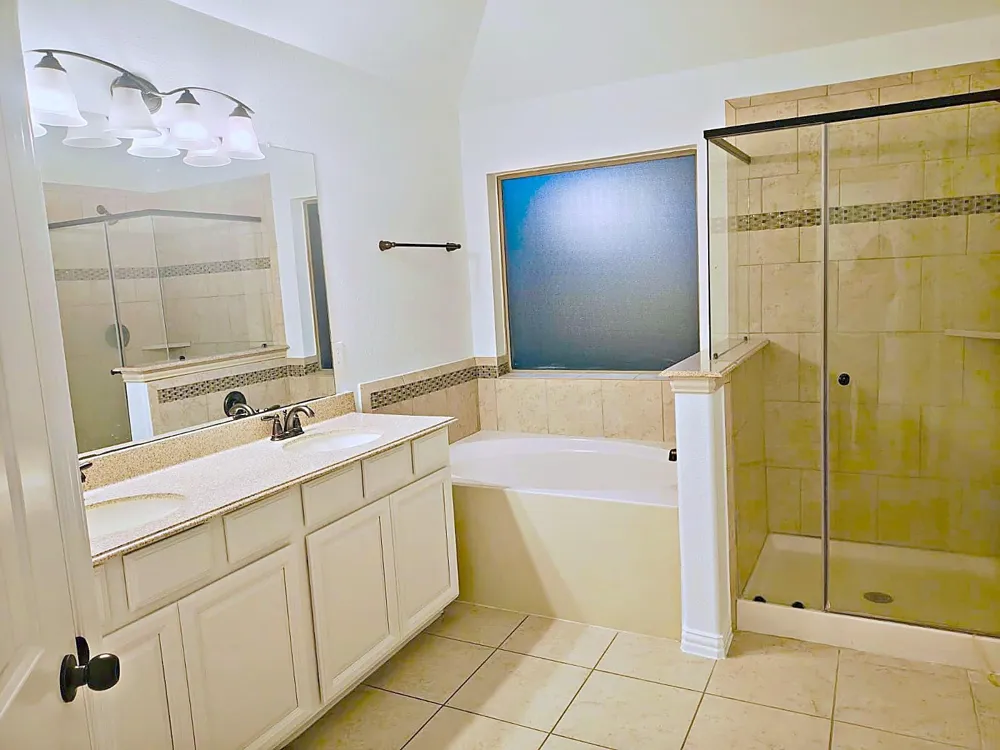 18515 Royal Mist Ln Tomball, TX 77377