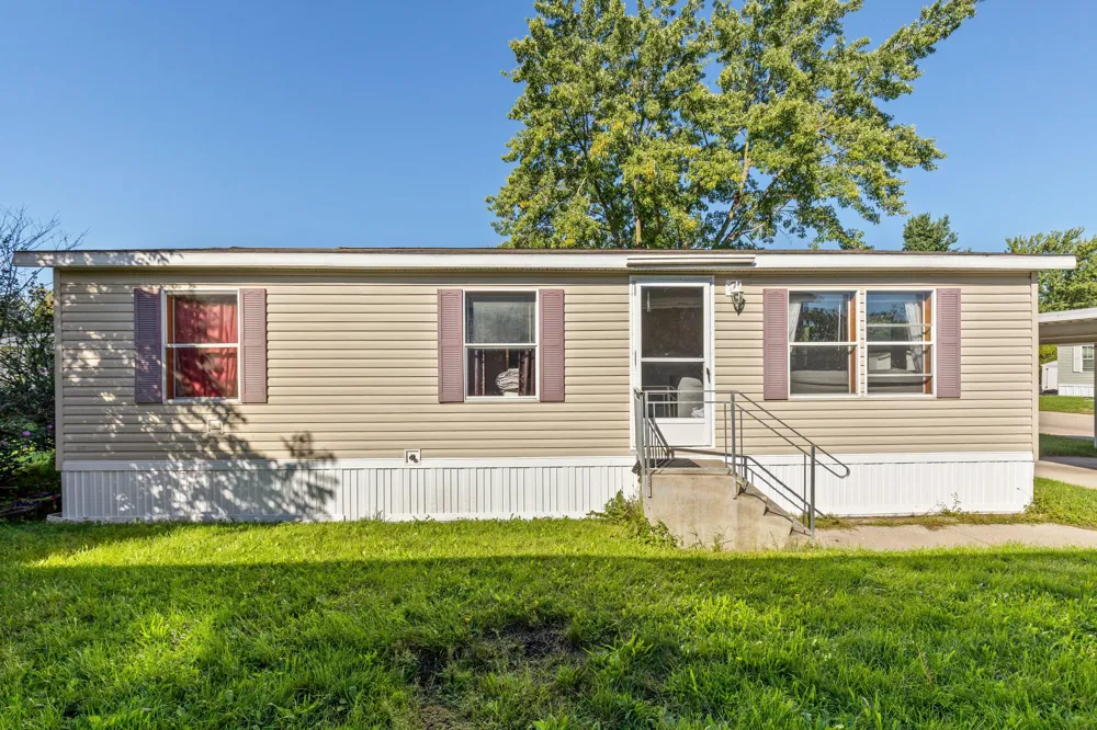 144 Fescue Drive SE Kentwood City, MI 49548