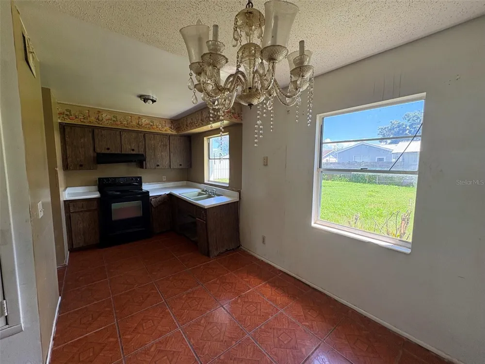 1114 CAREFREE COVE DRIVE Winter Haven, FL 33881
