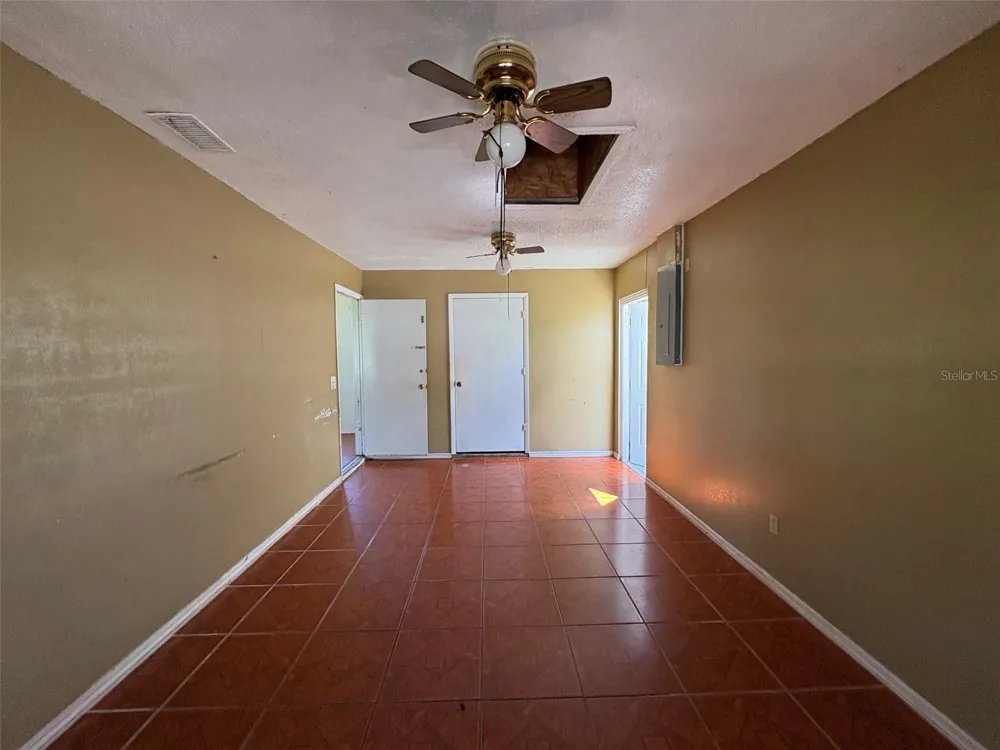 1114 CAREFREE COVE DRIVE Winter Haven, FL 33881