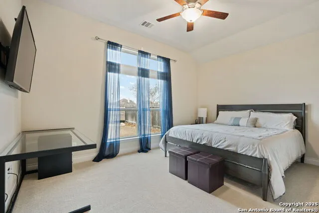 7938 CIBOLO VW Boerne, TX 78015