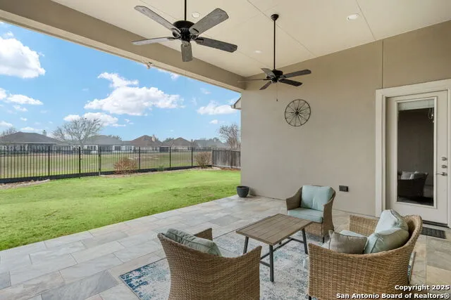 7938 CIBOLO VW Boerne, TX 78015