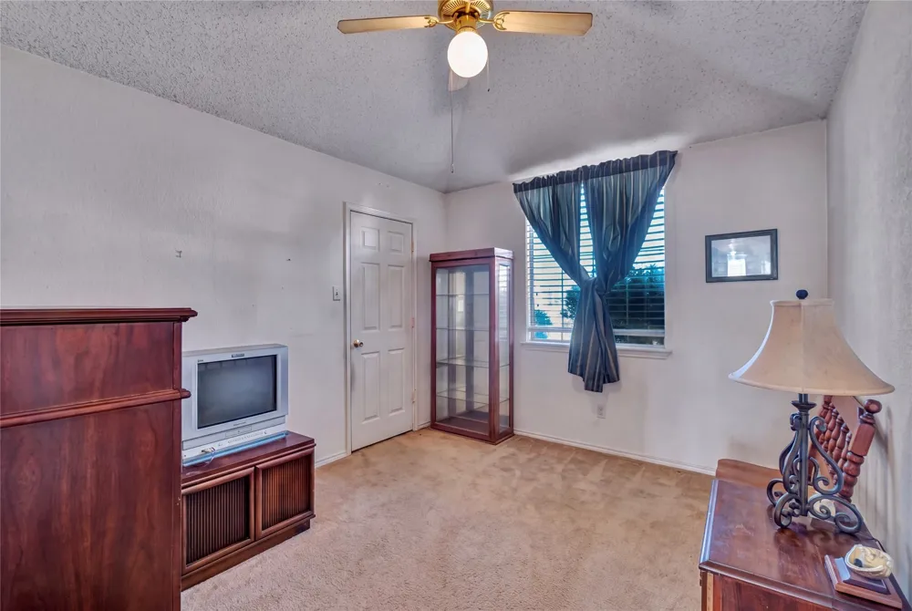 6700 Daffodil Court Fort Worth, TX 76137