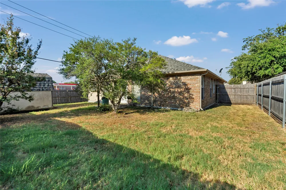 6700 Daffodil Court Fort Worth, TX 76137