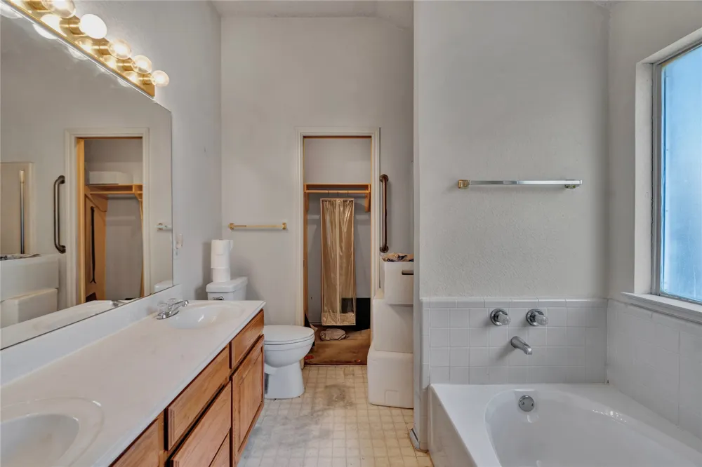 6700 Daffodil Court Fort Worth, TX 76137