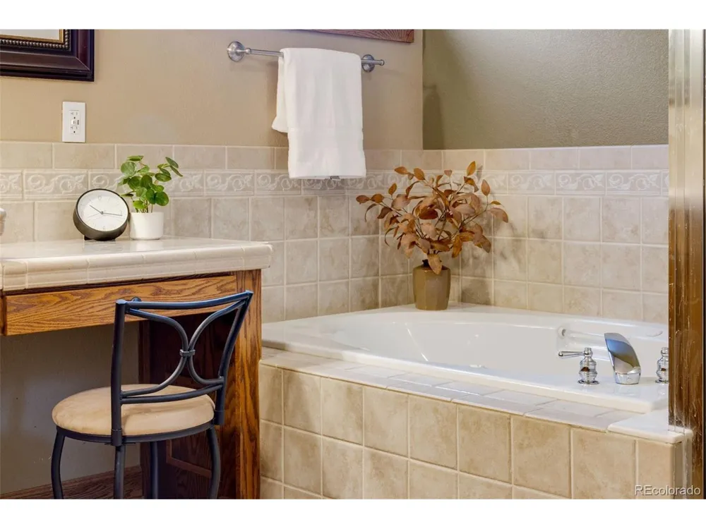 4214 Rolling Gate Road Fort Collins, CO 80526