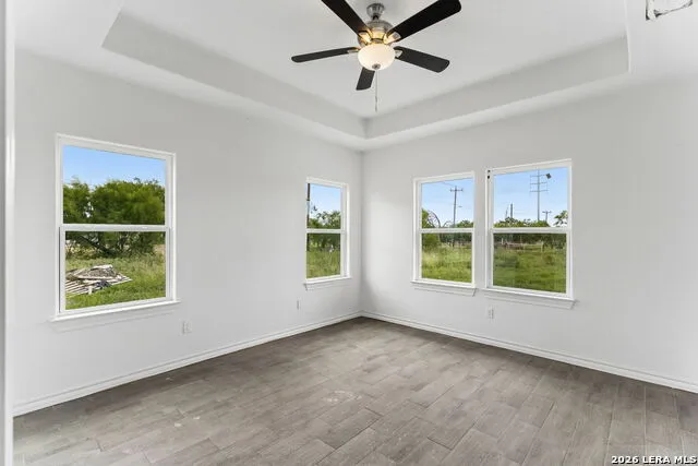 123 Ranchero Natalia, TX 78059