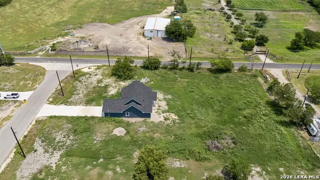 123 Ranchero Natalia, TX 78059