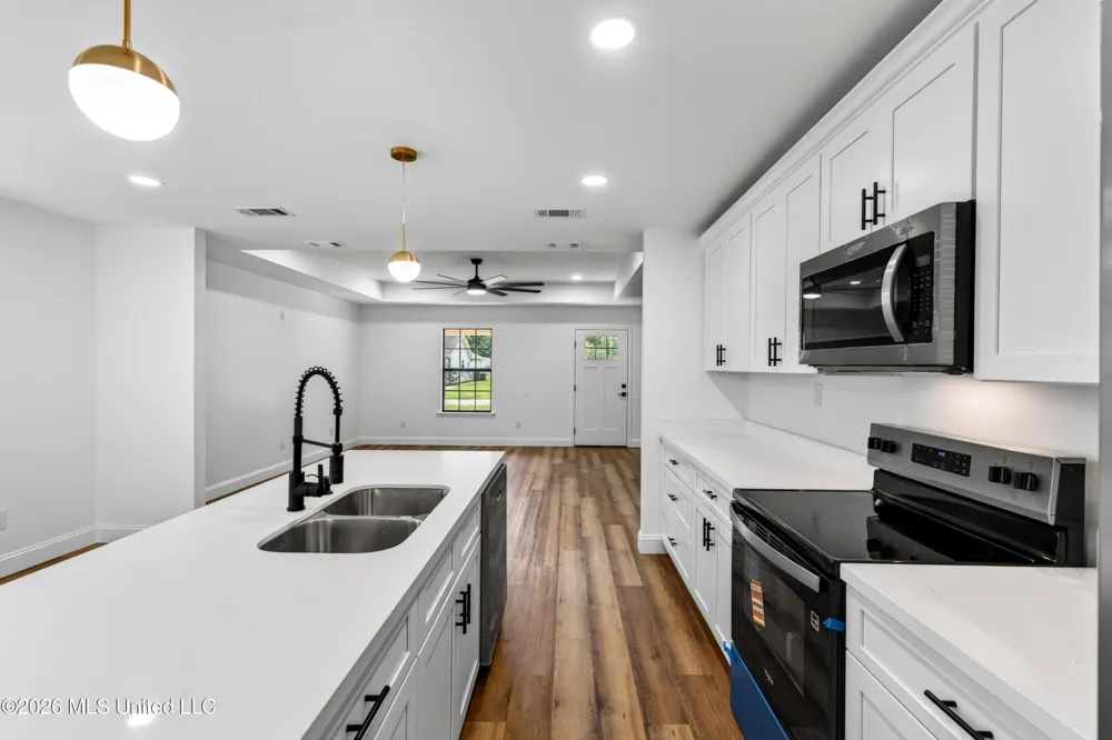 1528 Wynedote Drive Gautier, MS 39553