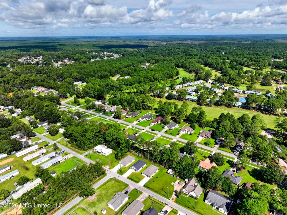 1528 Wynedote Drive Gautier, MS 39553