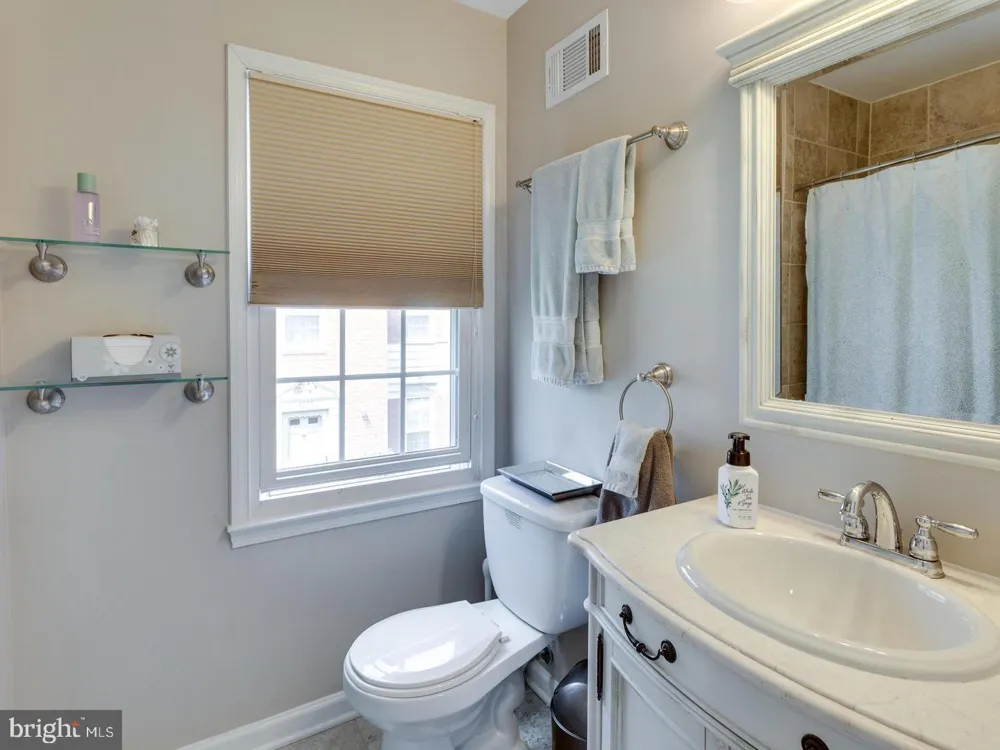 3975 WILCOXSON DRIVE Fairfax, VA 22031