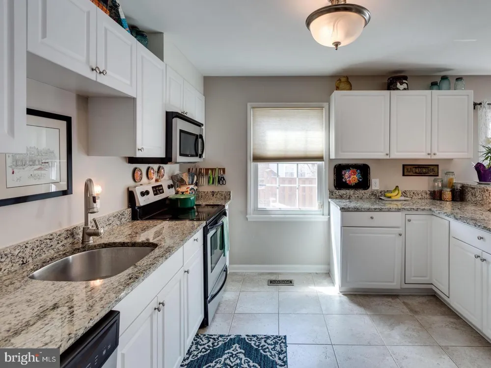 3975 WILCOXSON DRIVE Fairfax, VA 22031