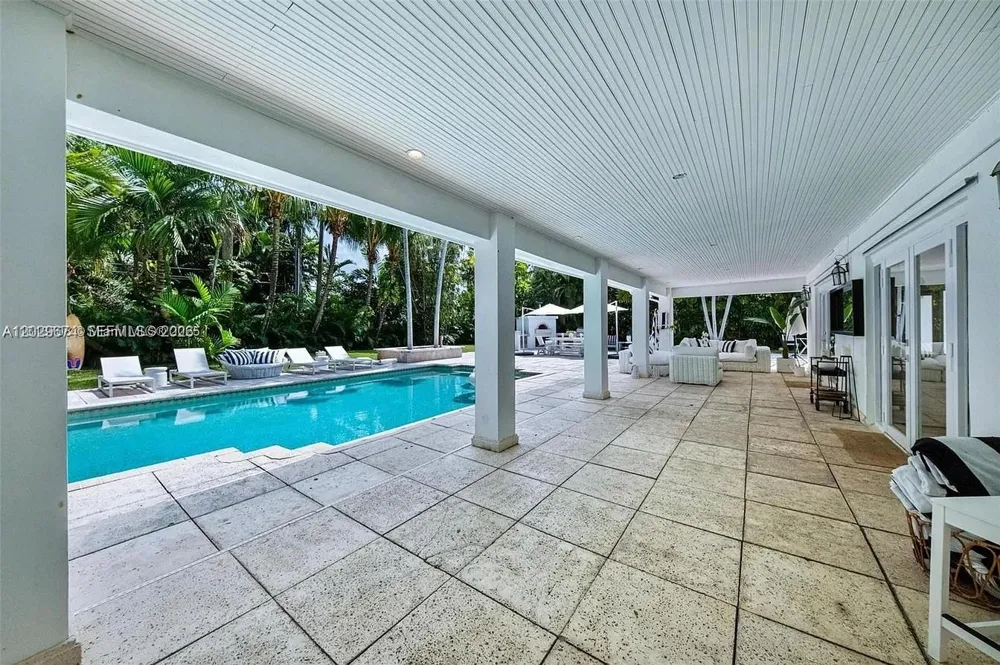 1255 NE 93rd St Miami Shores, FL 33138