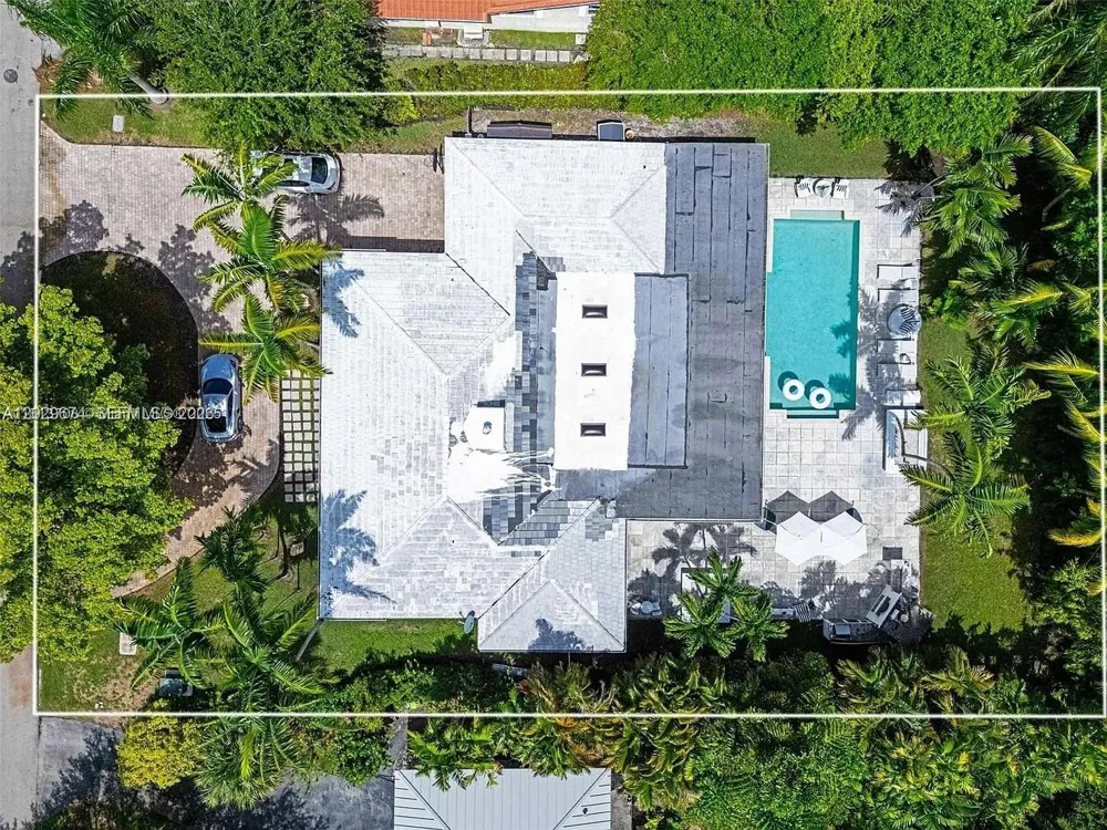 1255 NE 93rd St Miami Shores, FL 33138