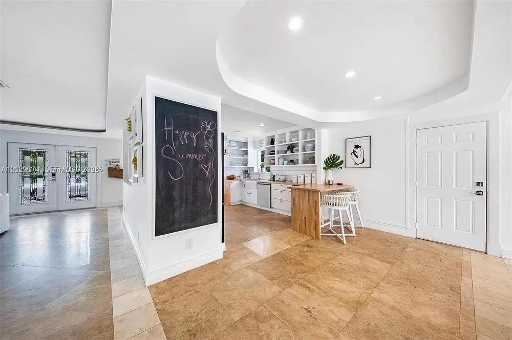 1255 NE 93rd St Miami Shores, FL 33138