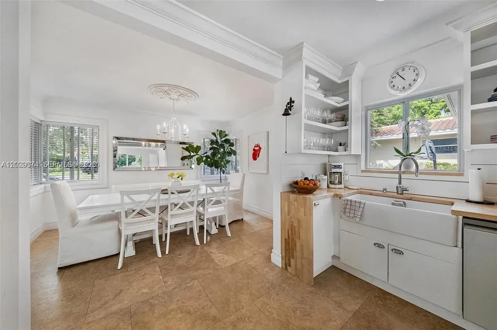 1255 NE 93rd St Miami Shores, FL 33138